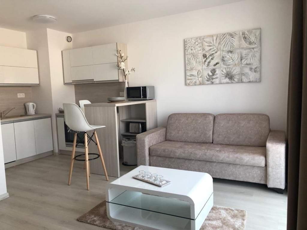 Urban Residence C707, Free Garage Parking Pressburg Exterior foto